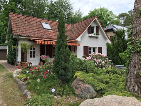 Top performing Airbnb: Family-friendly cottage Wandlitz in Wandlitz