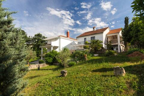 Apartman LAVANDA, Krk, Njivice