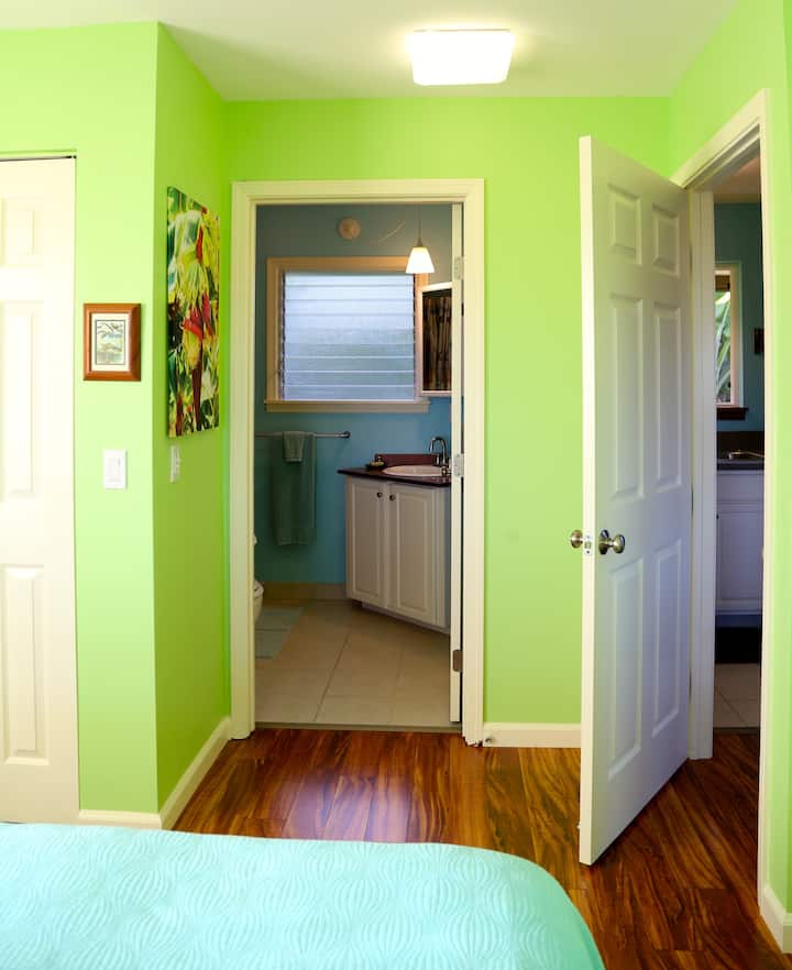 Master suite bathroom. ©2019