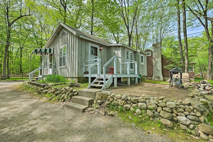 Airbnb Glen Lake Vacation Rentals Places To Stay New York
