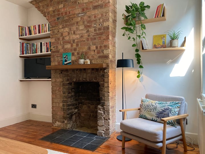 Cosy East London Flat With Period Features - Canary Wharf - London