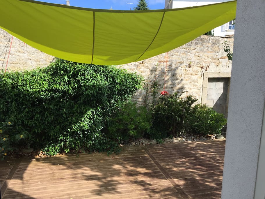 terrasse arrière avant son avant