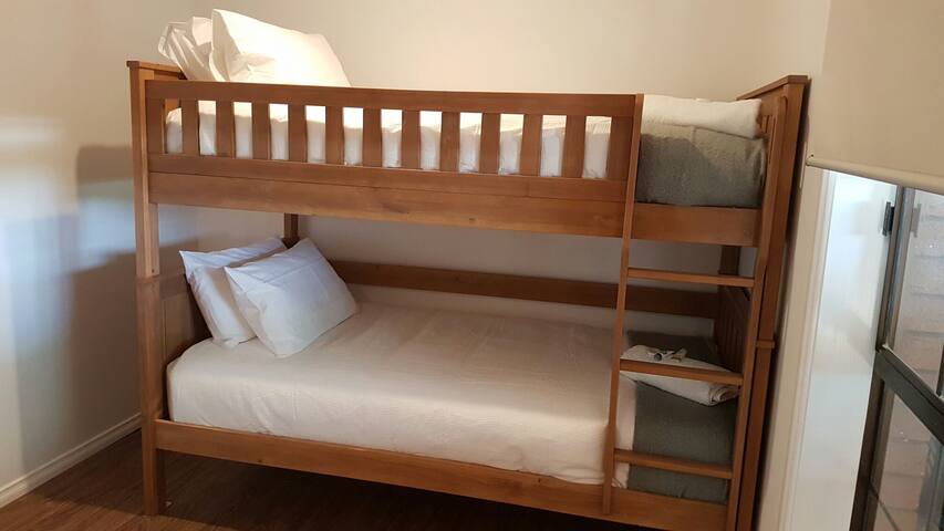 Shearers Qtrs. Great for famalies gallery image 2