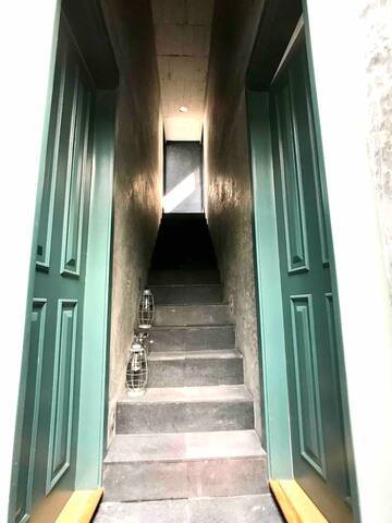 NEW & HANDSOME APT | 2BR| 2BTH | ❤️ OF LA CONDESA gallery image 4