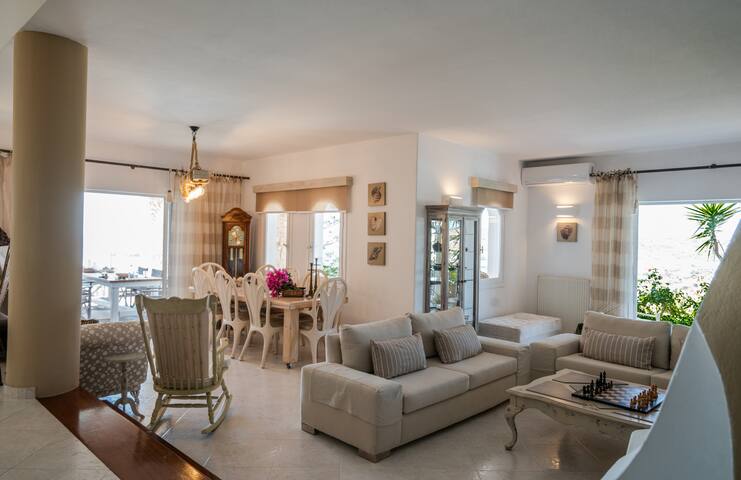 Villa Haritomeni, 1 gallery image 3