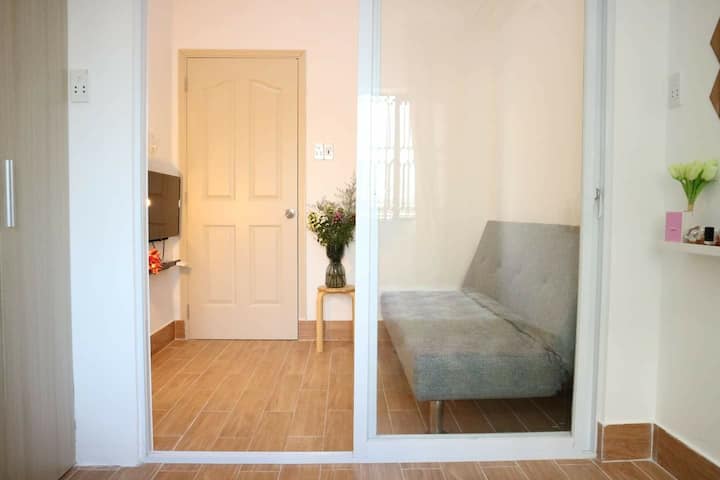 Stylish 1br Apartment In D11 | Bright & Fresh - Ho Chi Minh City