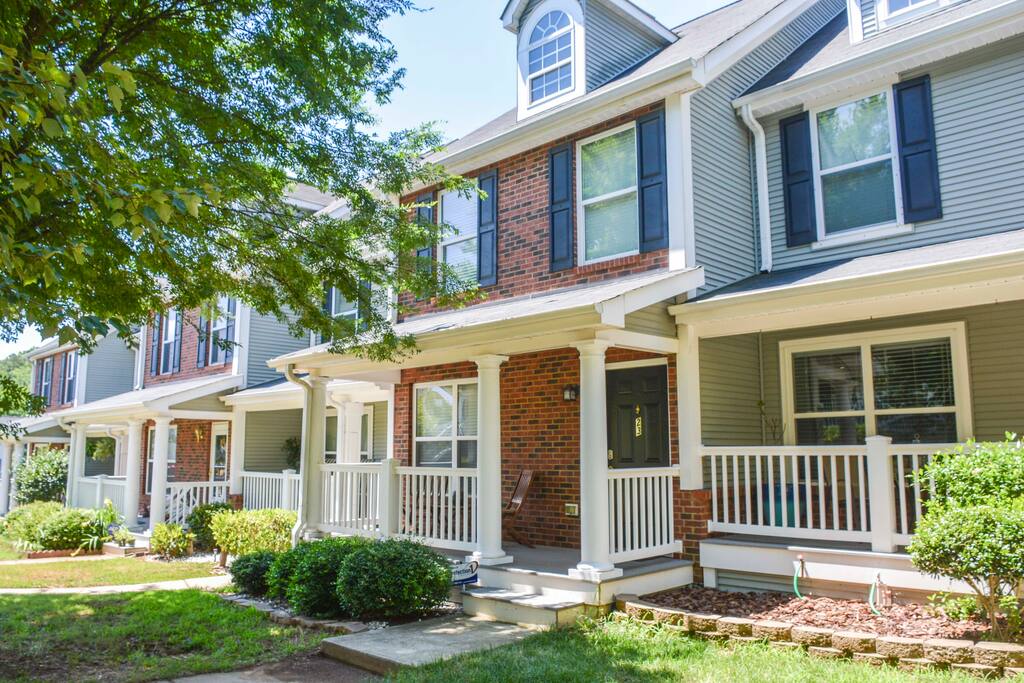 Top 100 Airbnb Rentals 2017 in Greenville, South Carolina