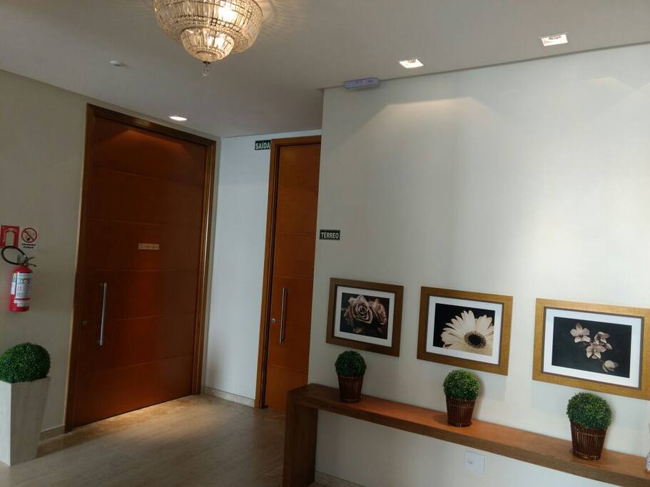 Hall de entrada prédio