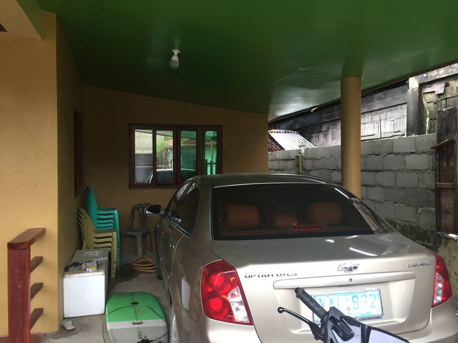 Garage (commonal because we have 5 rooms for rent)