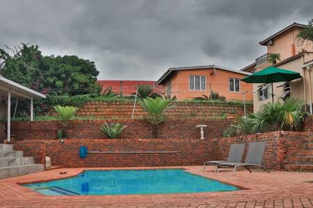 Durban Vacation Rentals & Homes - KwaZulu-Natal, South Africa | Airbnb