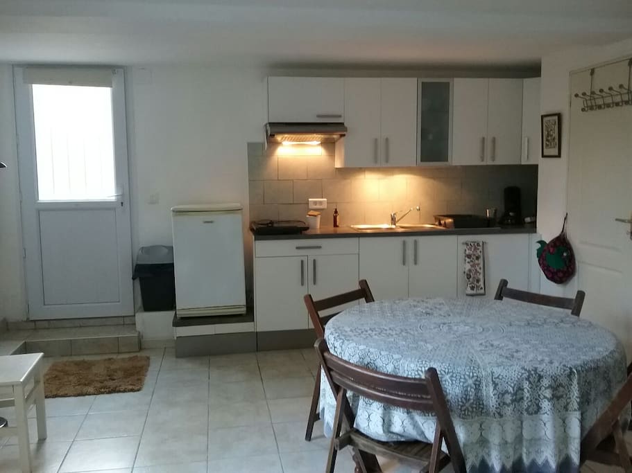 pièce principale côté cuisine
