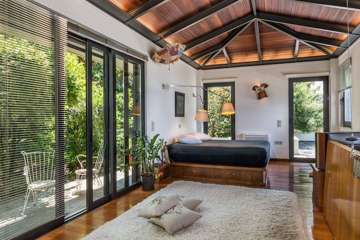 Artistic Private Pool Villa with gorgeous Gardens