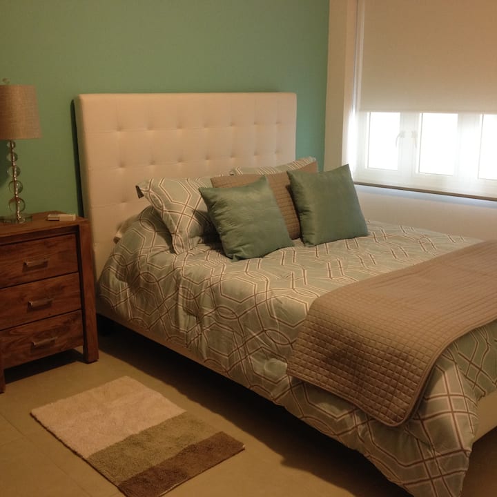 მე-2 ოთახის საწოლი 152 × 203 სმ