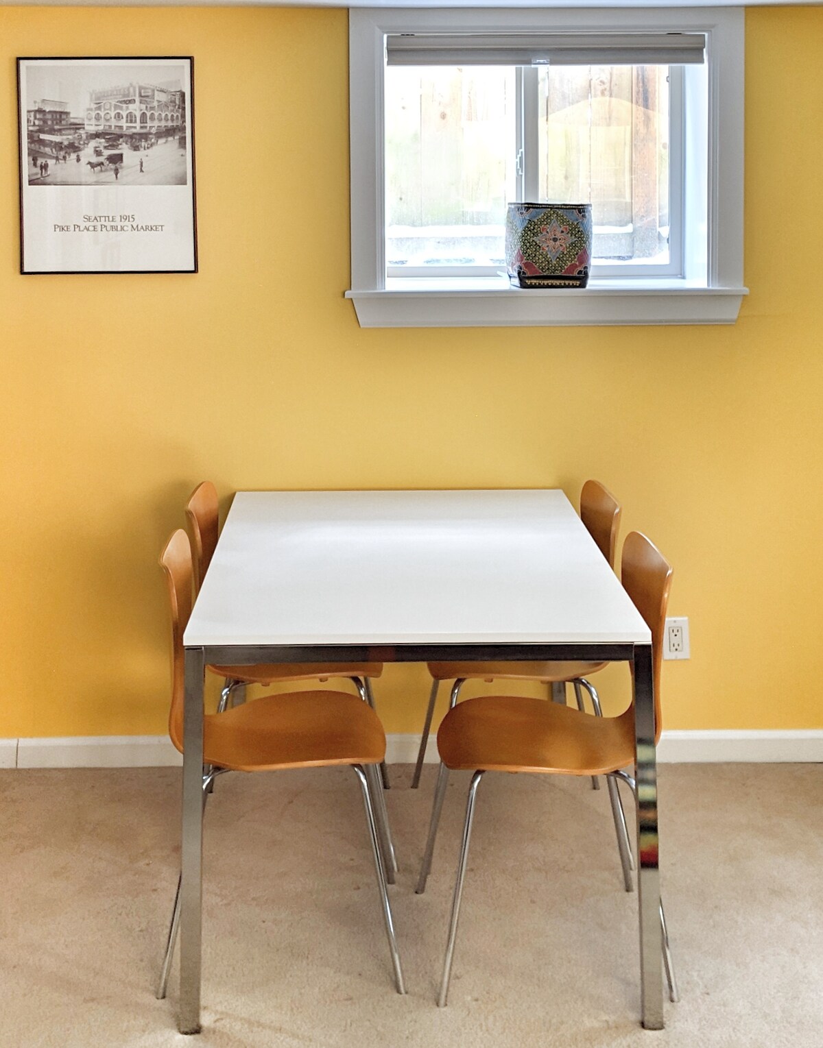 Modern Studio
