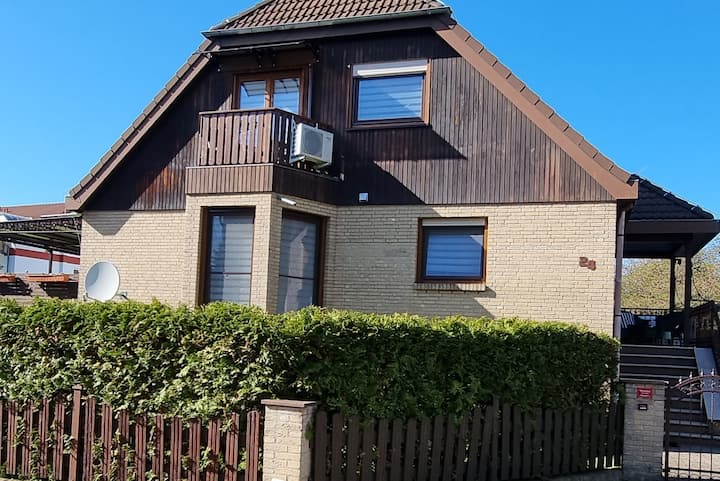 Large apartment with balcony