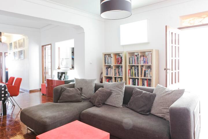 Spacious Flat with a view over Tagus river gallery image 4