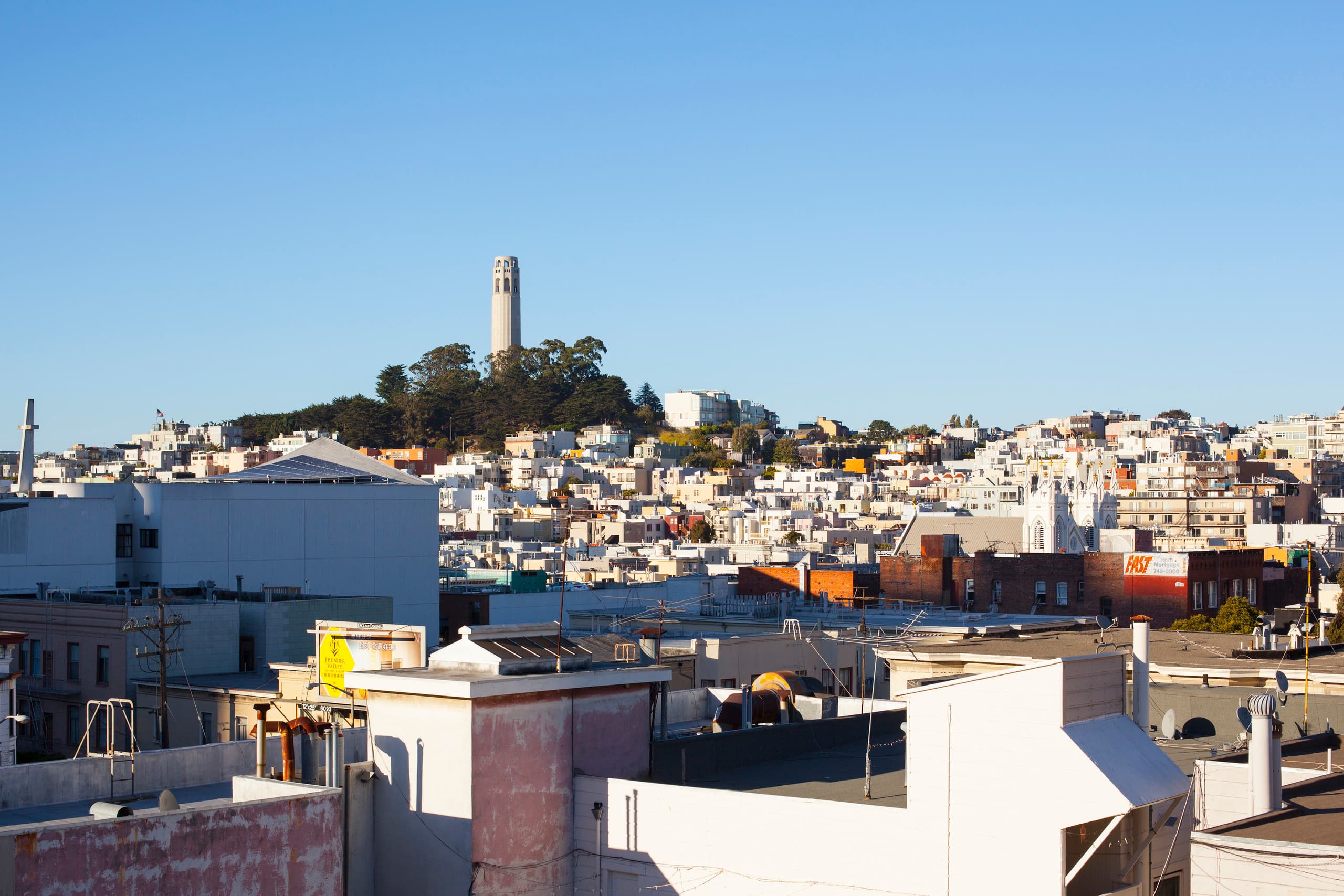 Beautiful Nob Hill Apartment with Perfect Location - Image 1