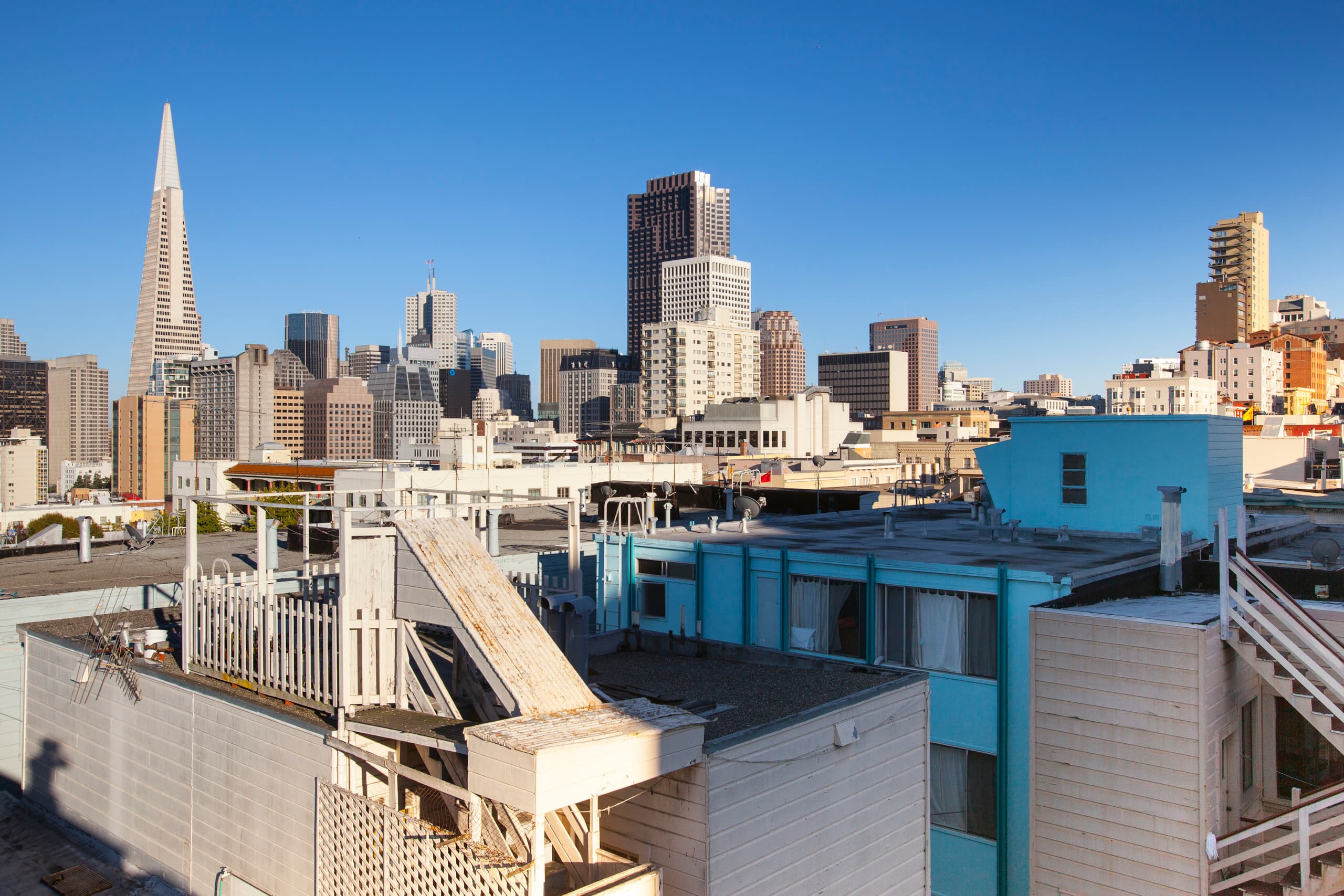 Beautiful Nob Hill Apartment with Perfect Location - Image 5