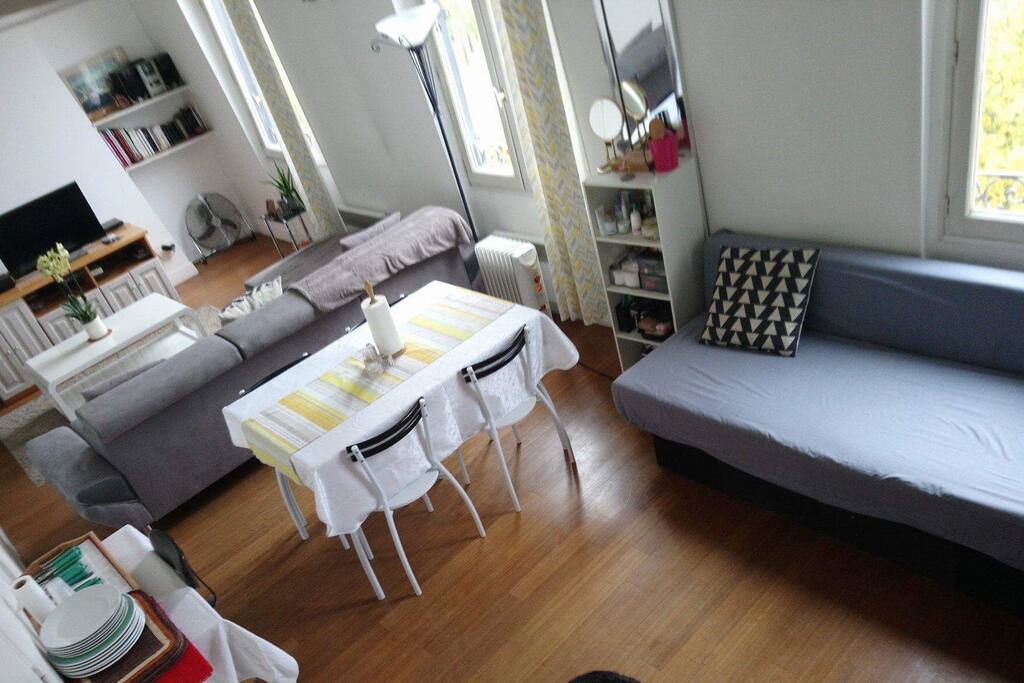 Une grande pièce de 30 m2
