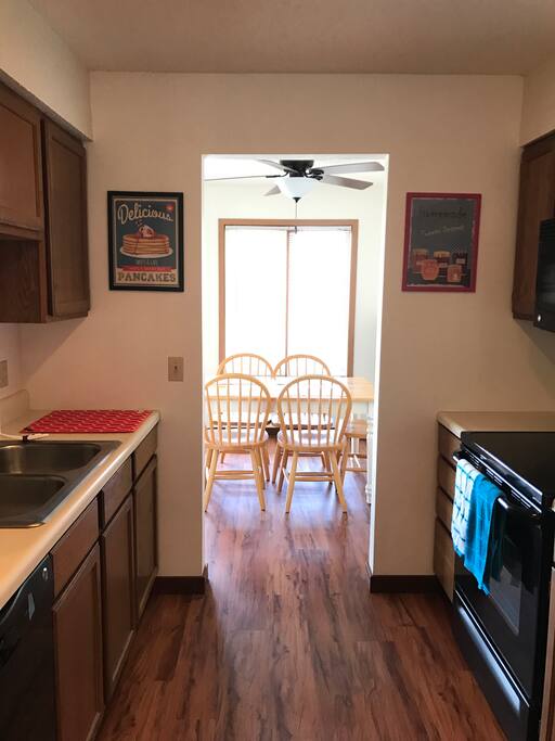 Kitchen/Dining Room