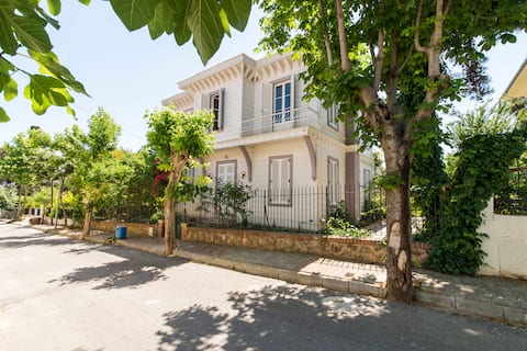 A Unique Experience at Buyukada