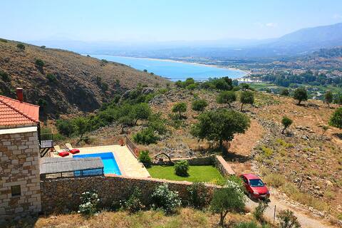 Experience villas Chrysa sea views