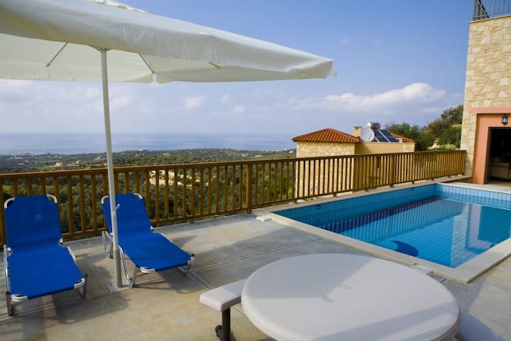 Great escape villas MOON