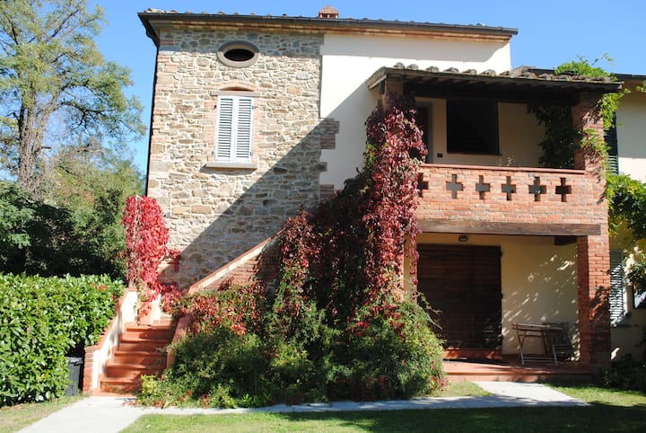 Badia Al Pino Vacation Rentals & Homes - Tuscany, Italy | Airbnb