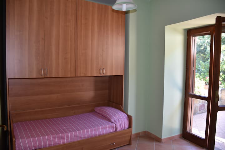 Dhomë gjumi 1