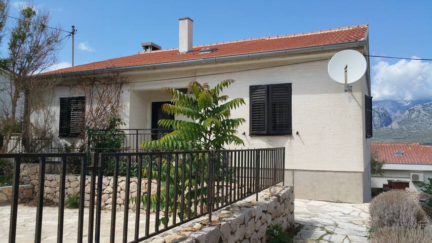 Comfortable apartment near the beach