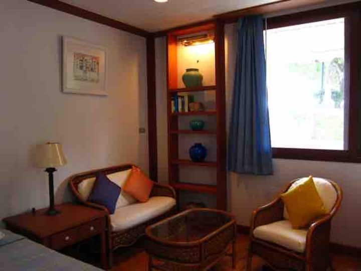 Beachfront Studio With Private Patio - Hua Hin
