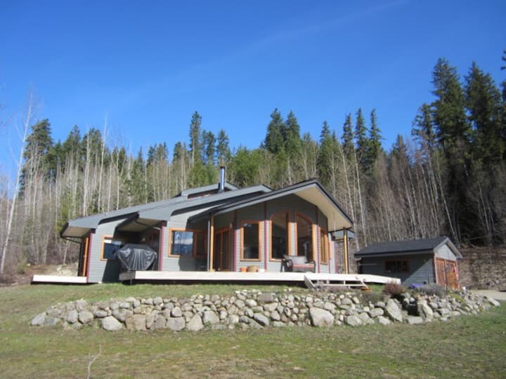 Castlegar Vacation Rentals & Homes British Columbia, Canada Airbnb