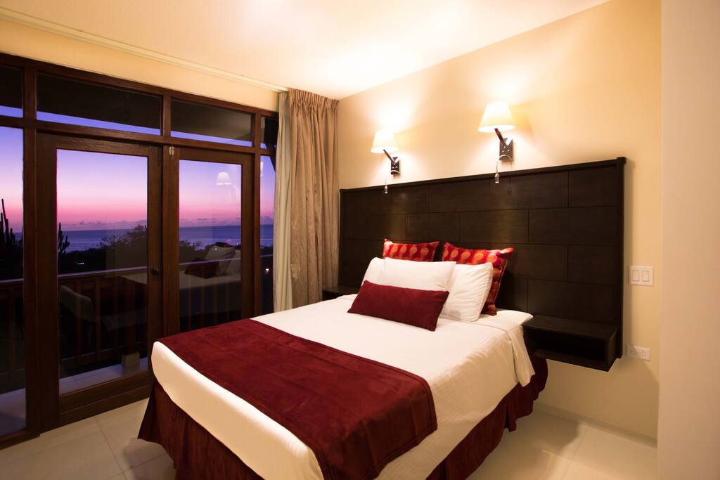Double Deluxe room
Ocean View
Mountain View