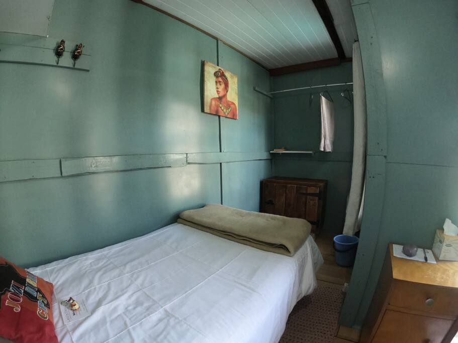 Single Budget Cabin