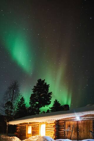 Traditional timberhouse in Lapland