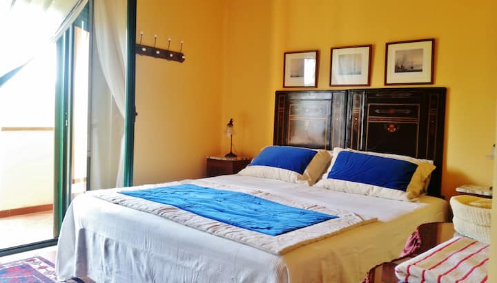 Stanza da letto Casa1 + balcone / Bedroom House1 + balcony