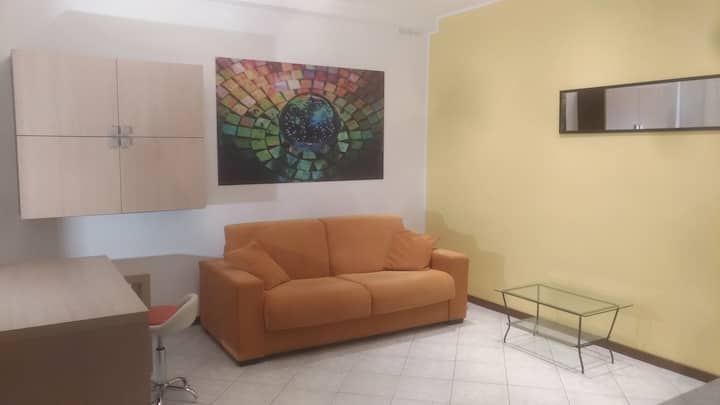 House Dei Tigli For 6 With Garden Near Milan - Cambiago