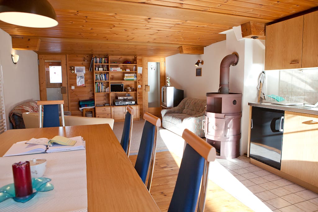 Chalet Jrene: Wohnzimmer / TV / Küche | Living room