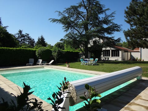 Charming cottage near Lyon