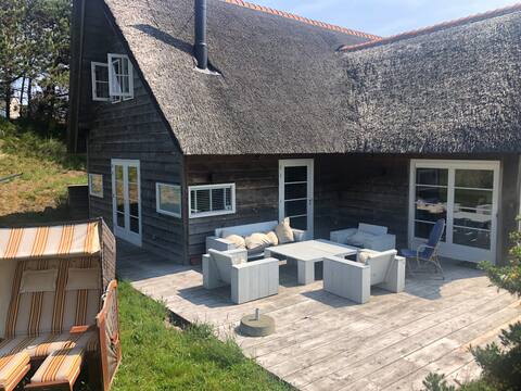 Fantastic summerhouse in the dunes