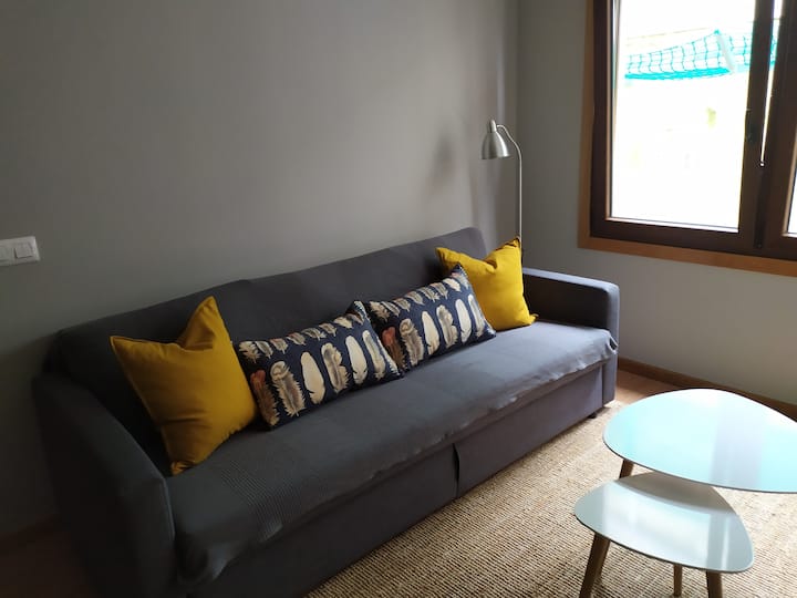 Divan me 2 ulëse ( 1.40 metra) 