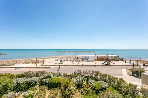 Airbnb performant: Apartment Palavas facing the sea à Palavas Les Flots