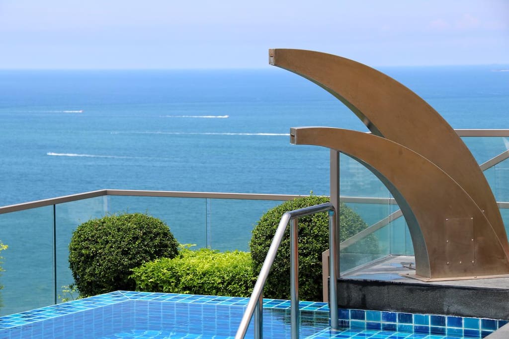 Swimming pool on the roof amazing sea view