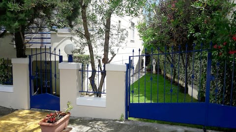 Ideal family house 2 minutes from the beach