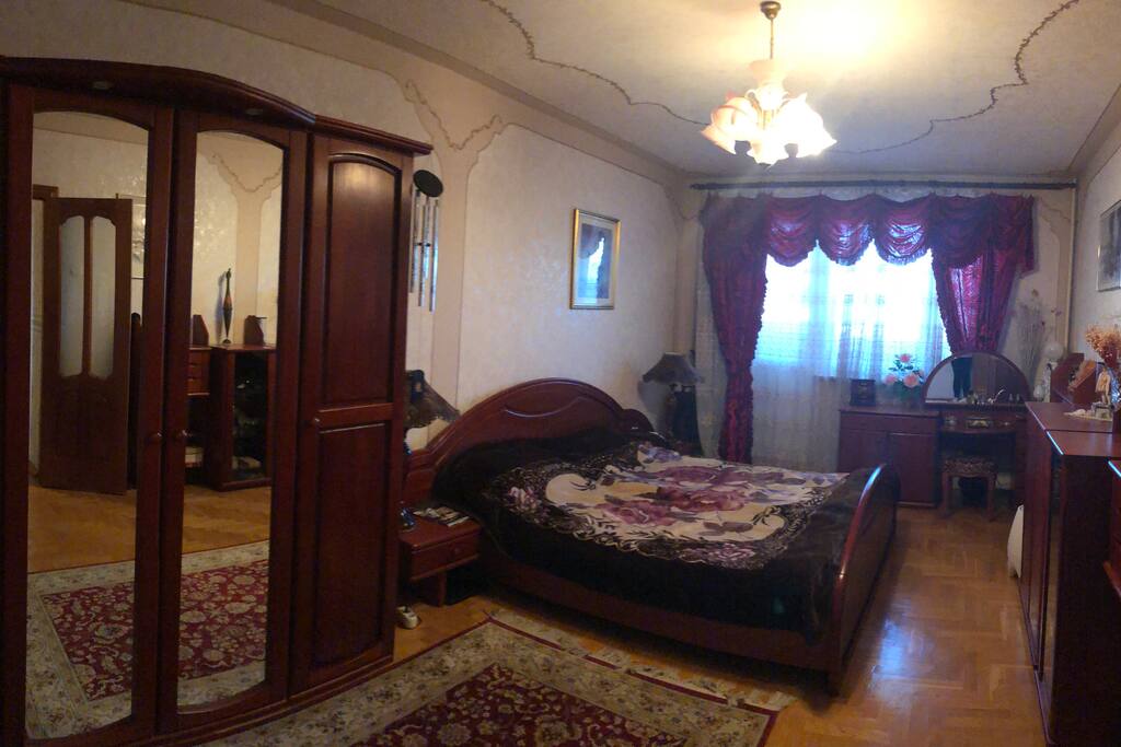 bedroom2