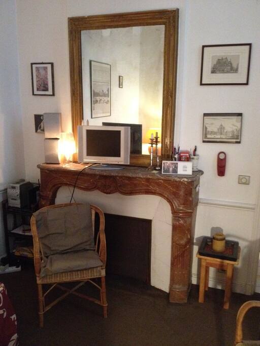 Salon haut de plafond