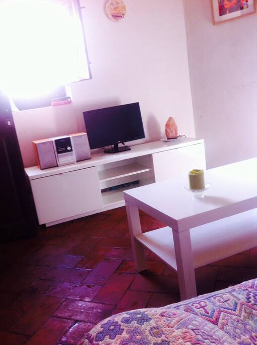 sala con t.v.