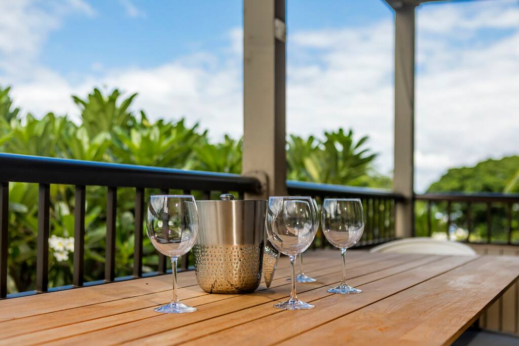 Wailea Ekolu 502-Relax and unwind on the lanai