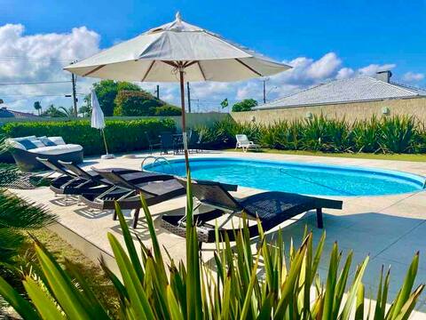 Casa espaçosa com piscina