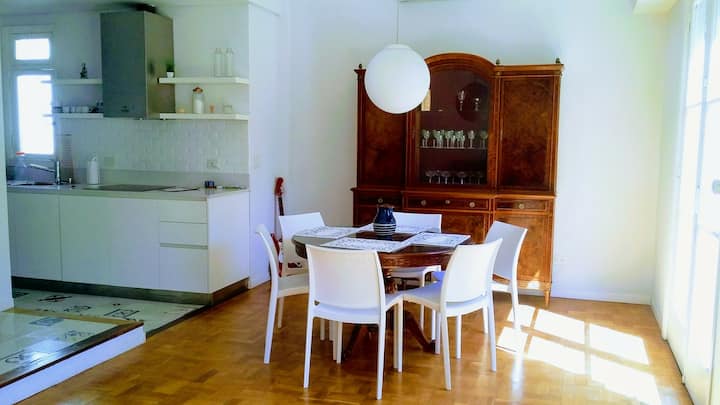 www.airbnb.com